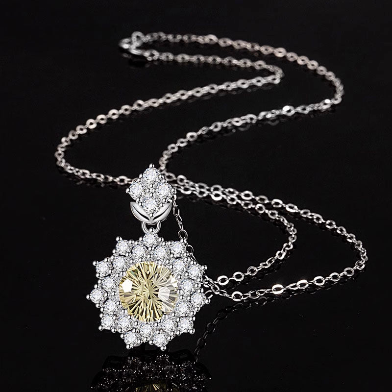 Full diamond inlaid fireworks pendant with high carbon diamond color treasure necklace